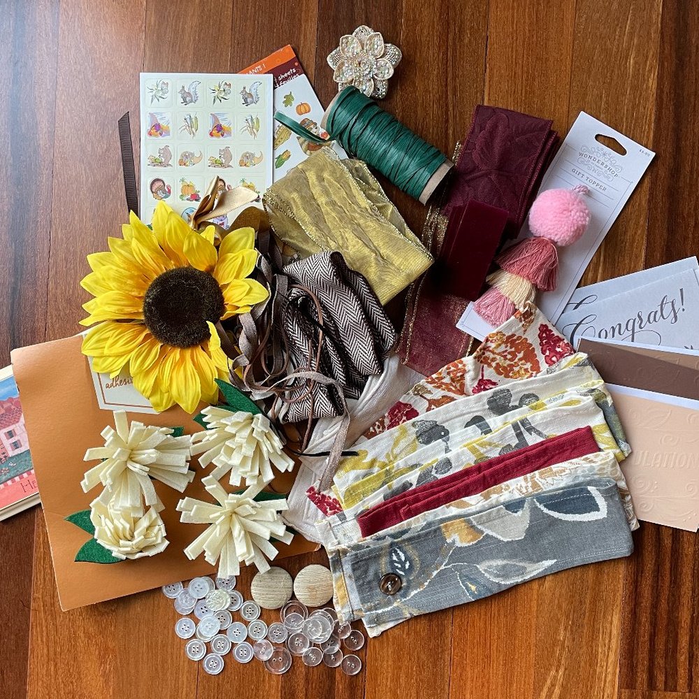 Fall Theme Junk Journal / Scrapbooking items